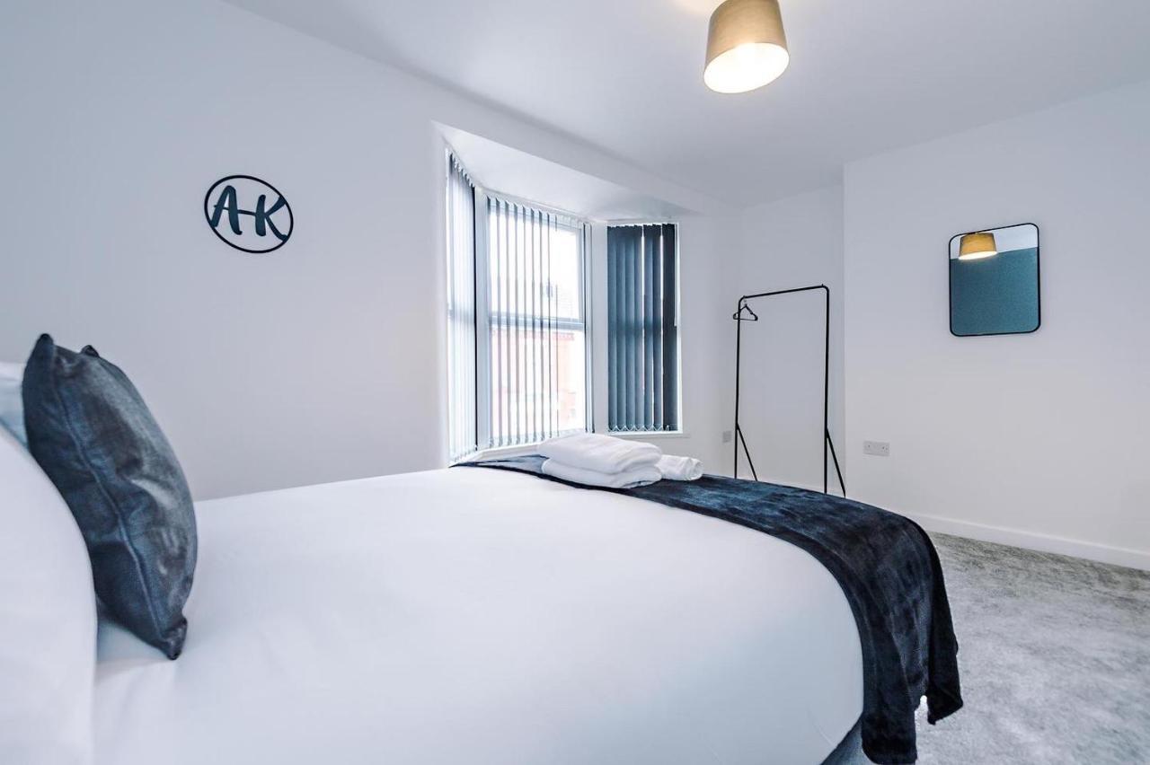 Cosy 3 Bed 3 Bath House - Central Liverpool -Self Check-In & Free Parking! Villa Exterior photo